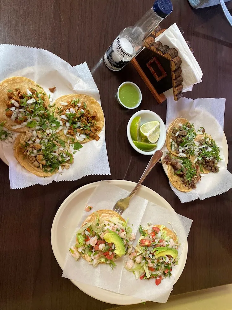 Tacos Y Ceviche De Camaron